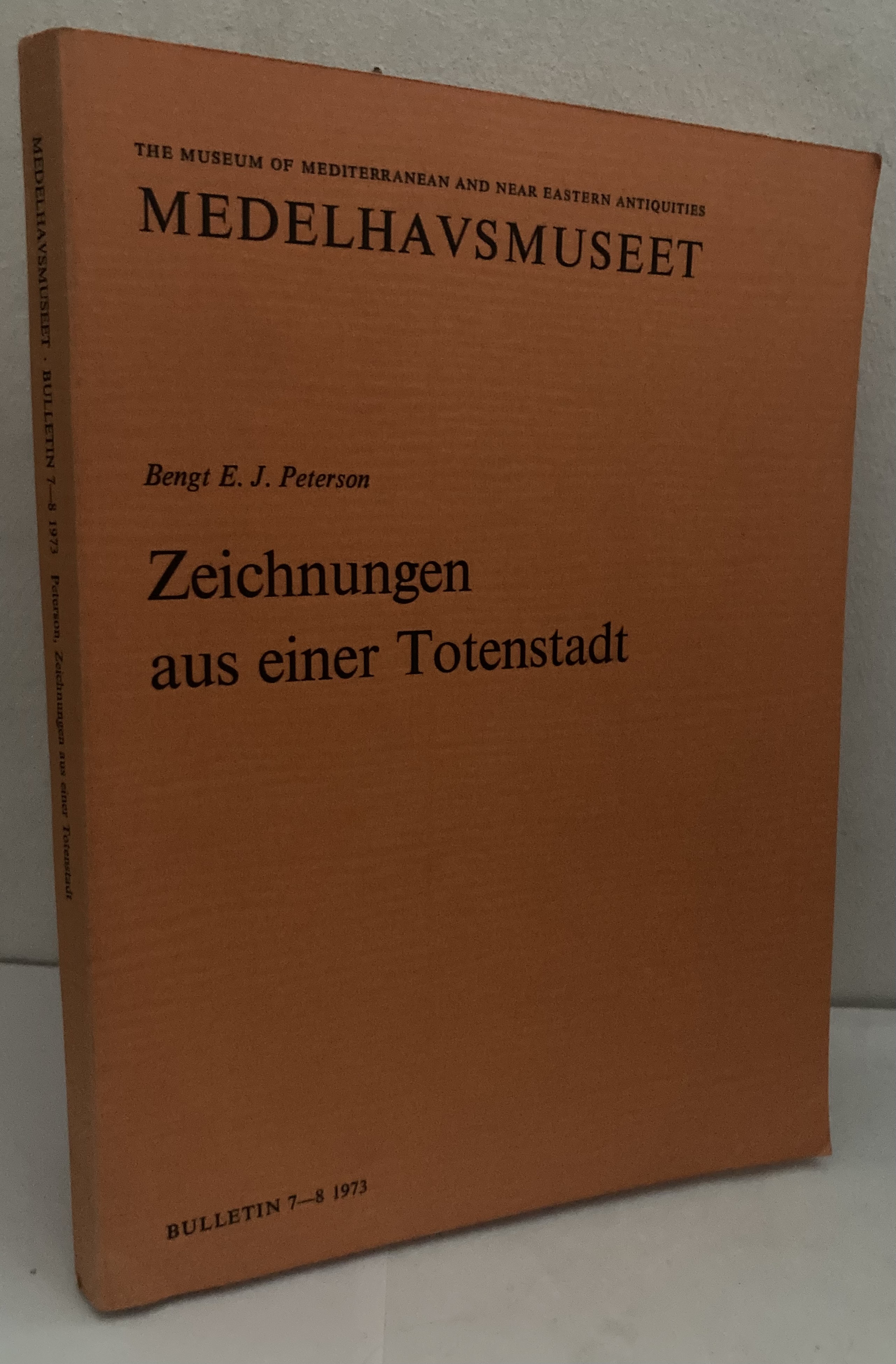 Zeichnungen aus einer Totenstadt. Bildostraka aus Theben-West, ihre Fundplätze, Themata und Zweckbereiche mitsamt einem Katalog der Gayer-Anderson-Sammlung in Stockholm