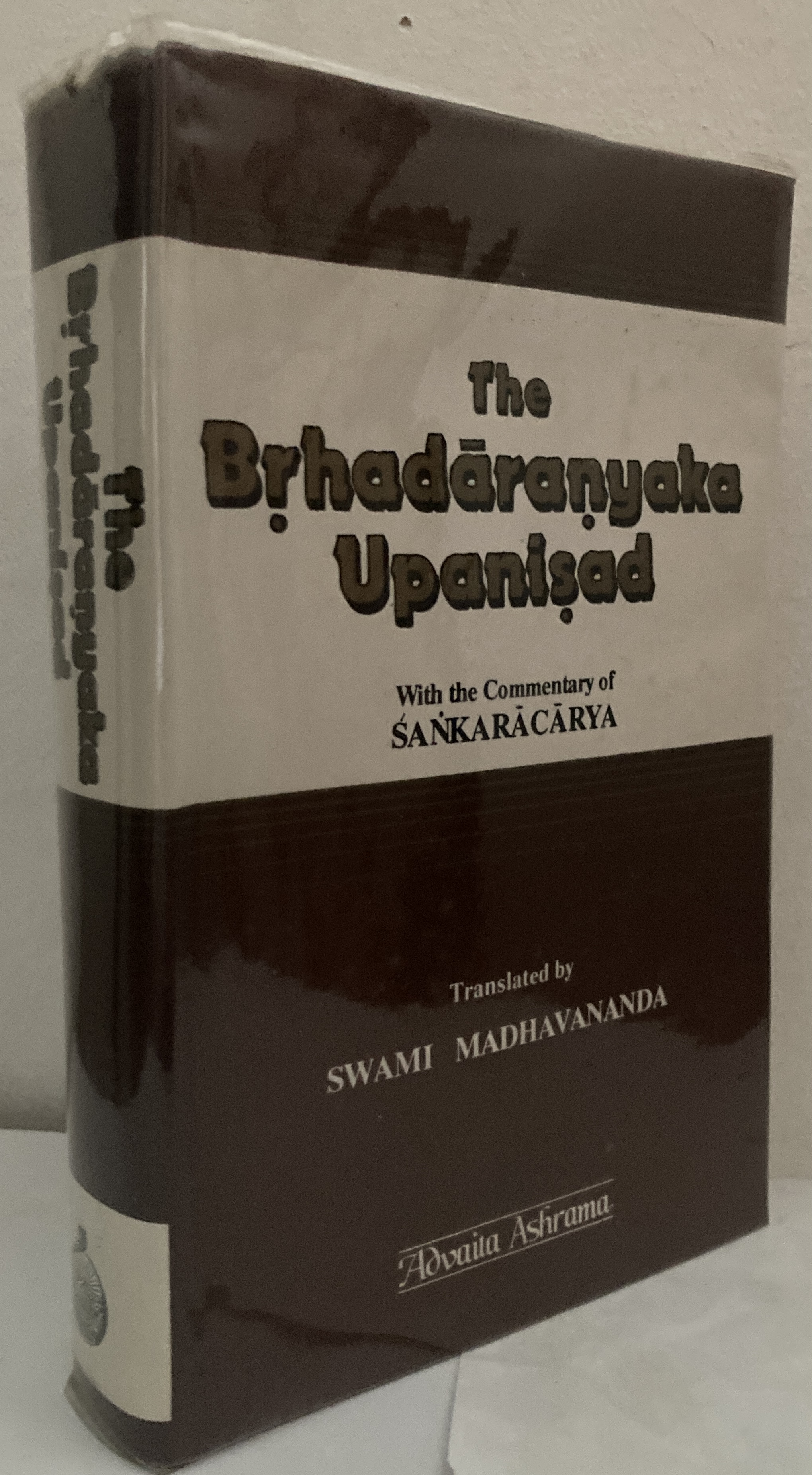 The Brhadaranyaka [Brihadaranyaka] Upanisad. With the Commentary of Sankaracarya